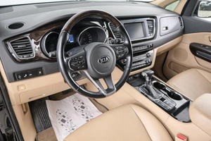 Минивэн Kia Carnival 2019 года, 2799000 рублей, Красноярск
