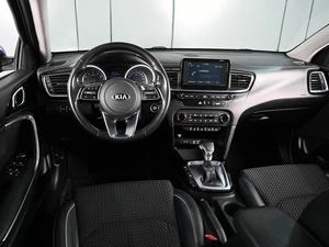 Хетчбэк Kia Ceed 2019 года, 1849000 рублей, Ростов-на-Дону