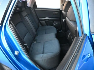 Хетчбэк Mazda 3 2005 года, 629000 рублей, Кирилловка