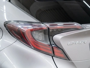 Внедорожник Toyota C-HR 2017 года, 1849000 рублей, Красноярск
