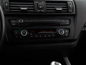 Хетчбэк BMW 1 серия 2012 года, 1197077 рублей, Москва