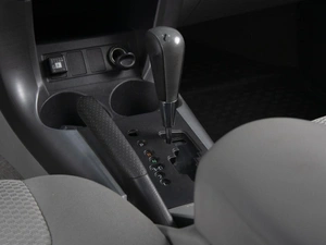 Внедорожник Toyota RAV4 2006 года, 1260000 рублей, Омск