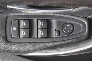 Седан BMW 3 серия 2012 года, 1799000 рублей, Кемерово