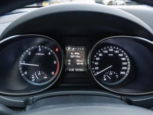 Внедорожник Hyundai Santa Fe 2018 года, 2279000 рублей, Санкт-Петербург