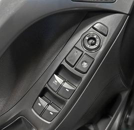 Седан Hyundai Avante 2011 года, 997000 рублей, Красноярск