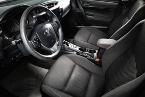 Седан Toyota Corolla 2013 года, 1229000 рублей, Сургут