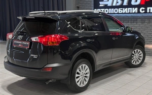 Внедорожник Toyota RAV4 2015 года, 2107000 рублей, Красноярск