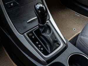 Седан Hyundai Elantra 2015 года, 1350000 рублей, Краснодар