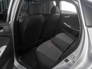 Седан Hyundai Solaris 2013 года, 779000 рублей, Тюмень