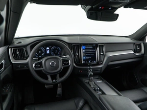 Внедорожник Volvo XC60 2018 года, 3423444 рублей, Москва