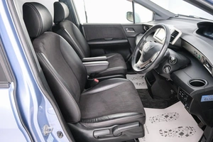 Минивэн Honda Freed 2014 года, 1049000 рублей, Красноярск