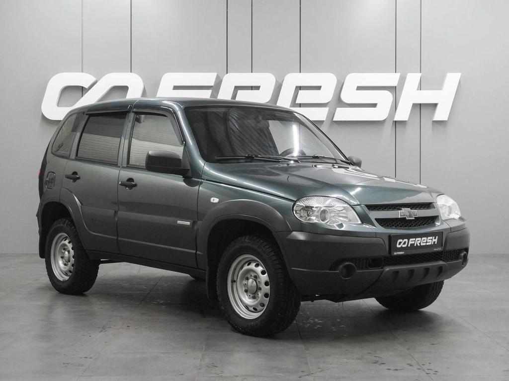 Внедорожник Chevrolet Niva 2012 года, 519000 рублей, Воронеж