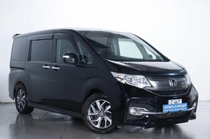 Минивэн Honda Stepwgn Spada 2016 года, 1489000 рублей, Челябинск
