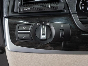 Седан BMW 5 серия 2011 года, 1920000 рублей, Тюмень