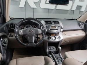 Внедорожник Toyota RAV4 2007 года, 1399000 рублей, Тюмень
