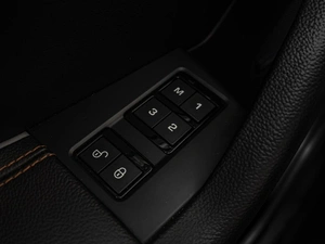 Внедорожник Jaguar F-Pace 2016 года, 2540000 рублей, Краснодар