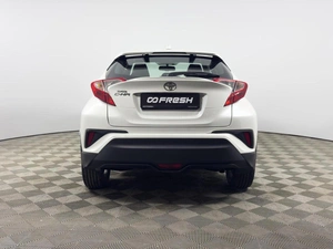 Внедорожник Toyota C-HR 2019 года, 2485900 рублей, Казань