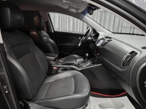 Внедорожник Kia Sportage 2012 года, 1270000 рублей, Красноярск