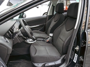 Хетчбэк Peugeot 308 2012 года, 680000 рублей, Краснодар