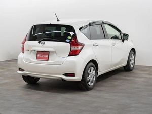 Хетчбэк Nissan Note 2018 года, 997000 рублей, Красноярск