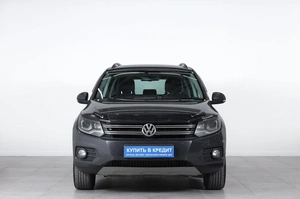 Внедорожник Volkswagen Tiguan 2014 года, 1799000 рублей, Новосибирск