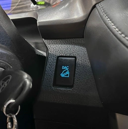Внедорожник Toyota RAV4 2013 года, 1907000 рублей, Красноярск