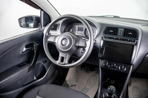 Седан Volkswagen Polo 2012 года, 649000 рублей, Пермь