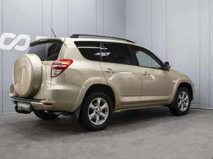 Внедорожник Toyota RAV4 2008 года, 1210000 рублей, Омск