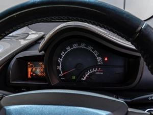 Хетчбэк Toyota iQ 2009 года, 670000 рублей, Краснодар