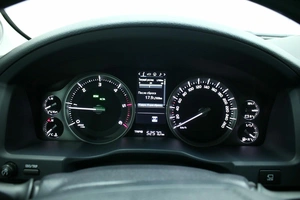 Внедорожник Toyota Land Cruiser 2021 года, 9360000 рублей, Красноярск