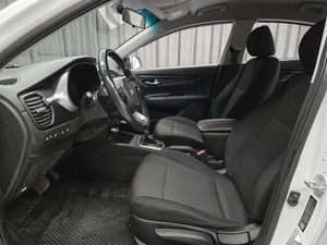 Седан Kia Rio 2020 года, 995000 рублей, Красноярск