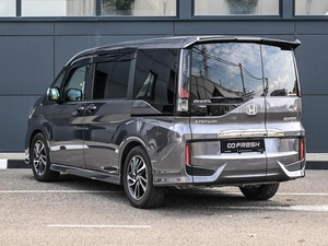 Минивэн Honda Stepwgn 2021 года, 2649000 рублей, Кирилловка