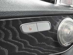 Седан Mercedes-benz C-класс 2016 года, 2369111 рублей, Ставрополь