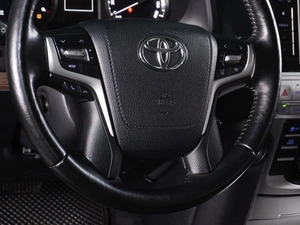 Внедорожник Toyota Land Cruiser Prado 2017 года, 5705000 рублей, Красный Пахарь