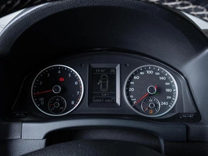 Внедорожник Volkswagen Tiguan 2015 года, 1575000 рублей, Ставрополь