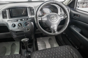 Универсал Toyota Succeed 2005 года, 599000 рублей, Барнаул
