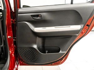 Хетчбэк Toyota Passo 2017 года, 1050000 рублей, Красноярск