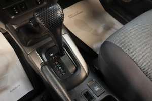 Внедорожник Toyota RAV4 2004 года, 799000 рублей, Челябинск