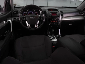 Внедорожник Kia Sorento 2011 года, 1346000 рублей, Воронеж