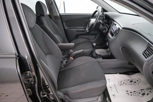 Седан Kia Rio 2006 года, 499000 рублей, Красноярск
