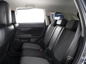 Внедорожник Mitsubishi Outlander 2019 года, 1893000 рублей, Омск