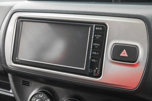 Хетчбэк Toyota Vitz 2015 года, 1019000 рублей, Барнаул