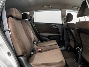 Минивэн Honda Stream 2006 года, 815000 рублей, Красноярск