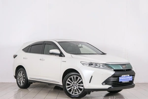 Внедорожник Toyota Harrier 2018 года, 3899000 рублей, Красноярск