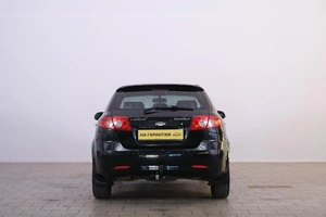 Хетчбэк Chevrolet Lacetti 2009 года, 529000 рублей, Омск