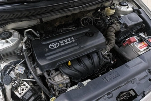 Седан Toyota Corolla 2005 года, 629000 рублей, Новокузнецк