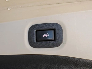 Внедорожник Nissan X-Trail 2015 года, 1679000 рублей, Воронеж