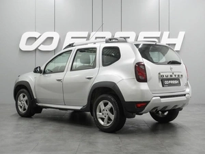 Внедорожник Renault Duster 2018 года, 1129000 рублей, Воронеж