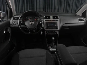 Седан Volkswagen Polo 2015 года, 899000 рублей, Тюмень