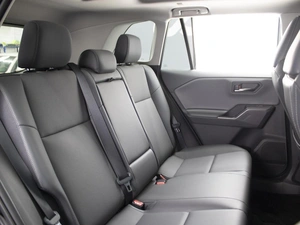Внедорожник Toyota RAV4 2026 года, 4300000 рублей, Омск